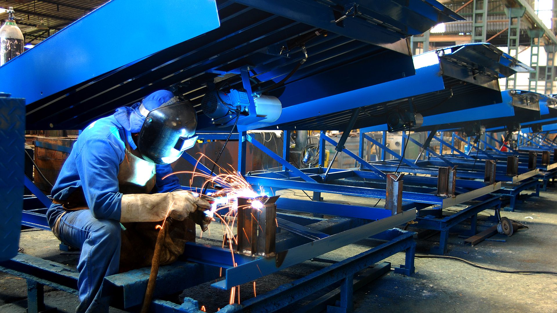 Cargoflex Niveladores - Fábrica